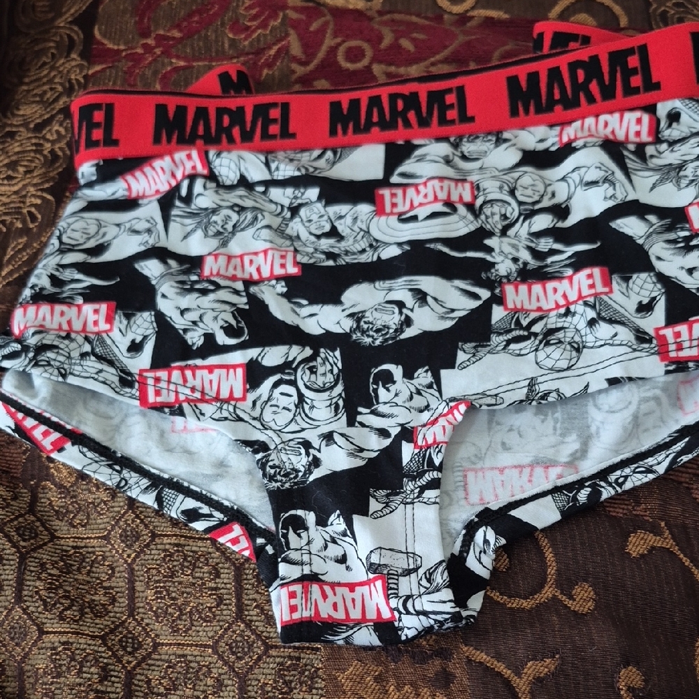 Marvel Black and White Comic Print Briefs with Red Waistband